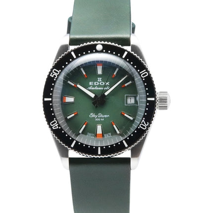 Edox Skydiver Special Edition Green Dial Automatic Diver's 801313NCVI 300M Men's Watch With Extra Strap