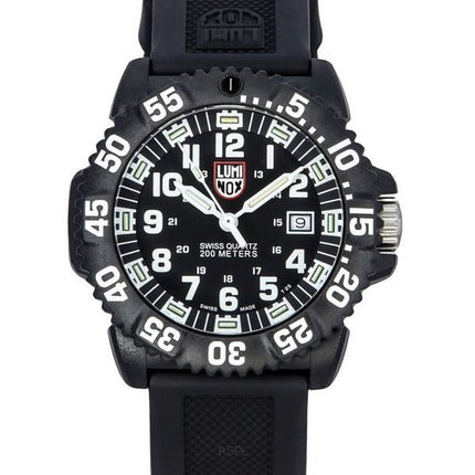 Luminox Original NAVY Seal Rubber Strap Black Dial Quartz Diver's XS.3051.F 200M Men's Watch